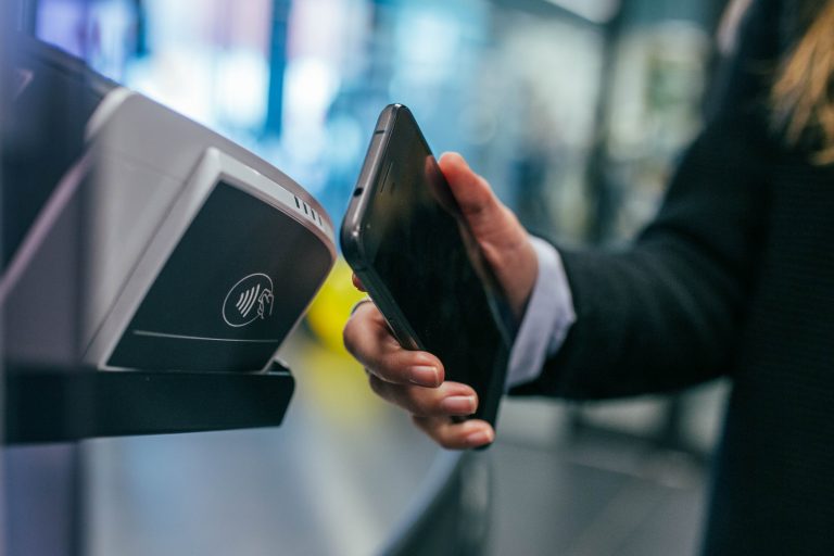 using the revolut card to pay