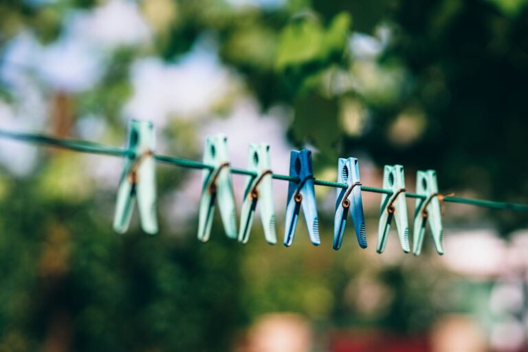 How to dry clothes in winter